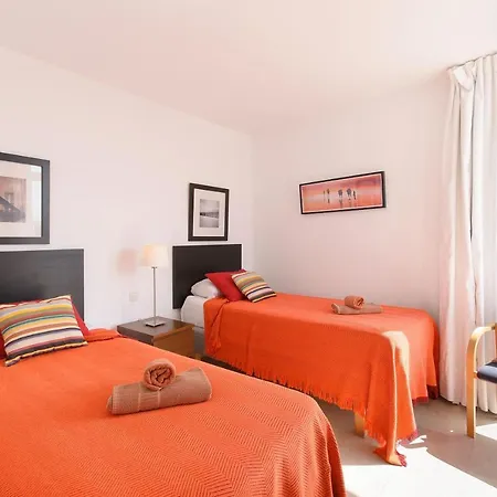 Luis Iii Villa *